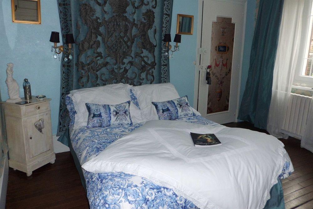 Le Clos Saint Paul Hotel Tourny Екстериор снимка